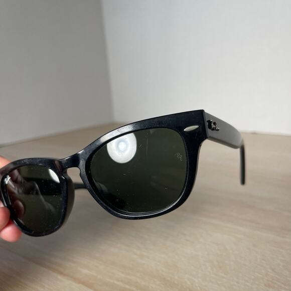Ray-Ban RB4169 Laramie 601 Sunglasses READ Black Frames Made in Italy RARE! - Picture 9 of 15